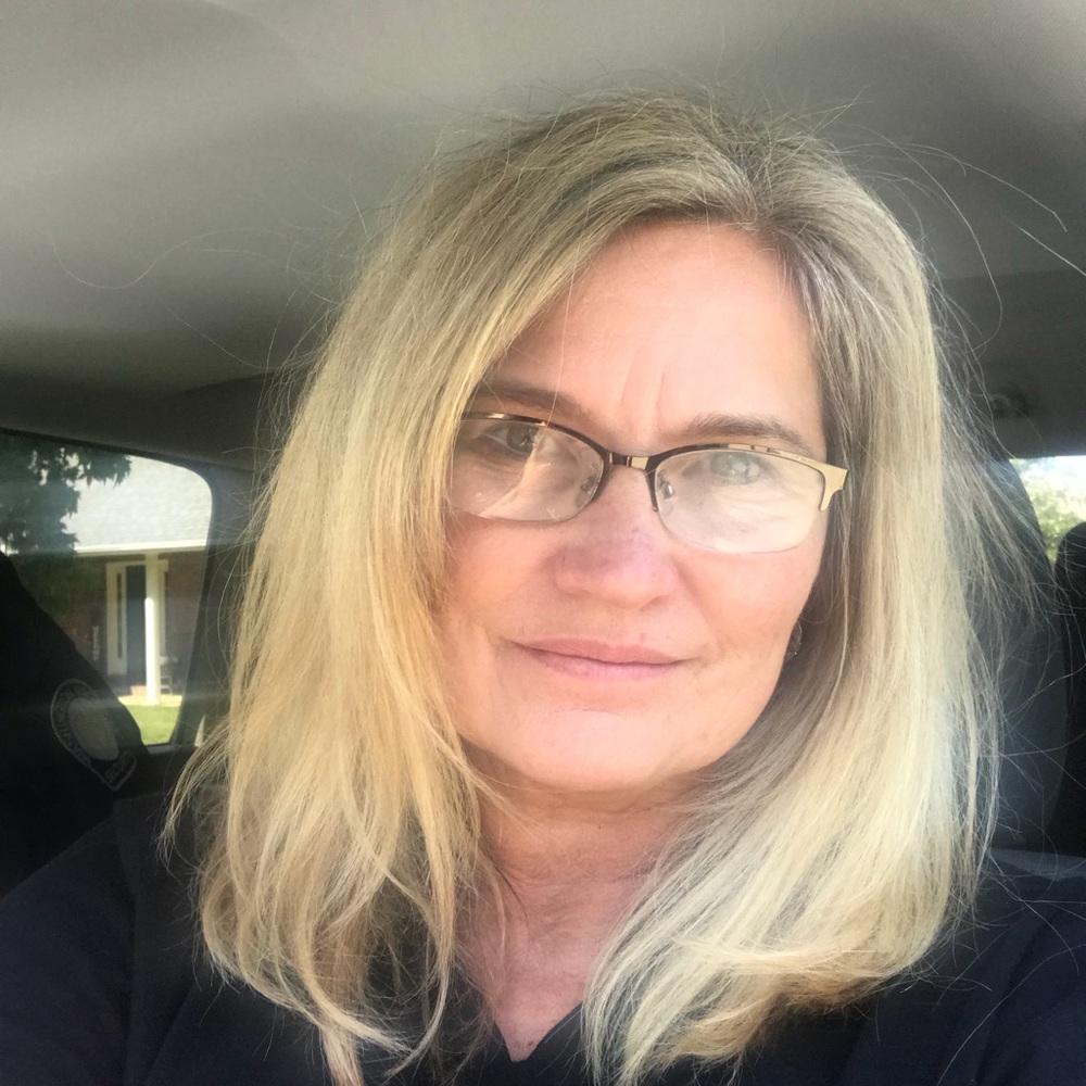 Meet your Posher, Cauleen